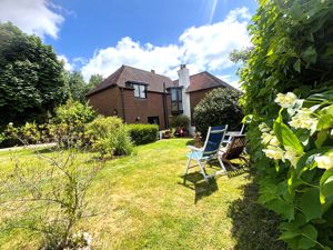 rear of property - click for photo gallery